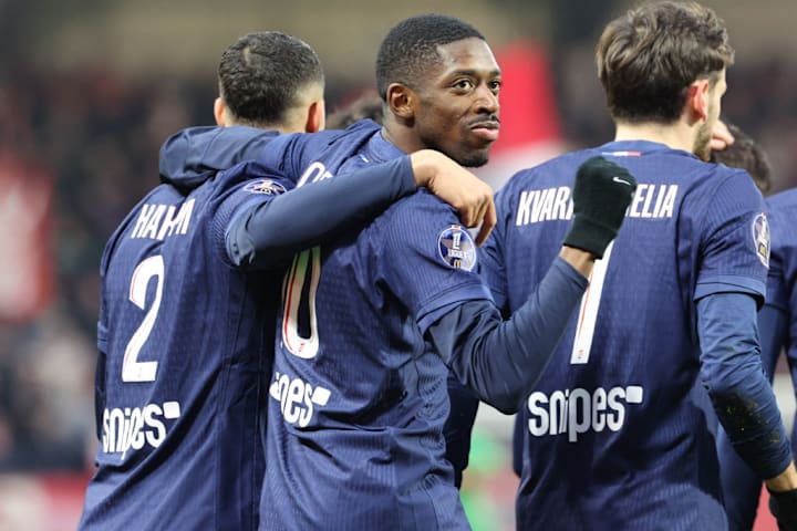 TOPSHOT-FBL-FRA-LIGUE1-BREST-PSG