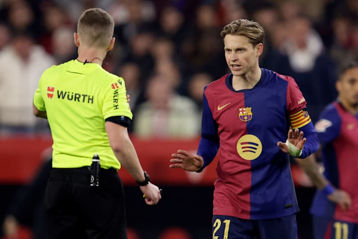 Alejandro Jose Hernandez Hernandez, Frenkie De Jong