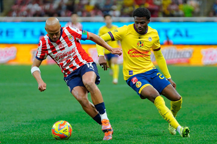 Javier Hernandez, Javairo Dilrosun