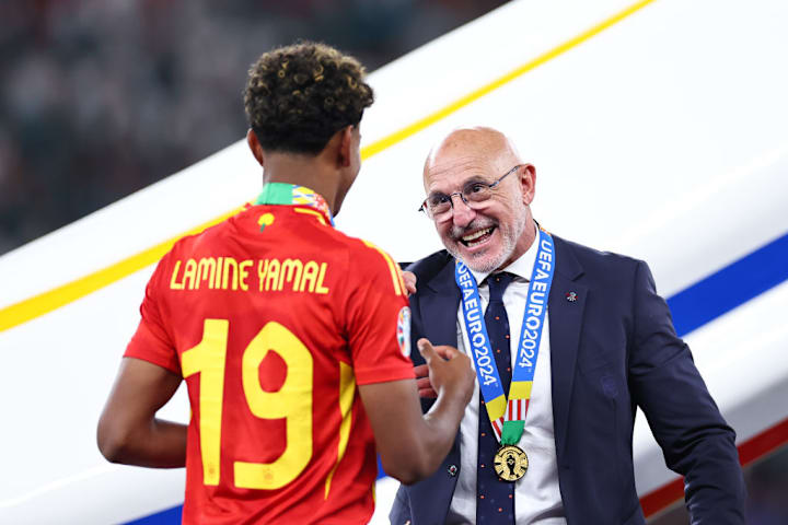 Lamine Yamal, Luis de la Fuente
