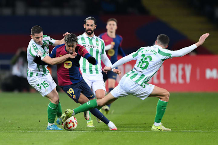 Lamine Yamal, Romain Perraud, Sergi Altimira