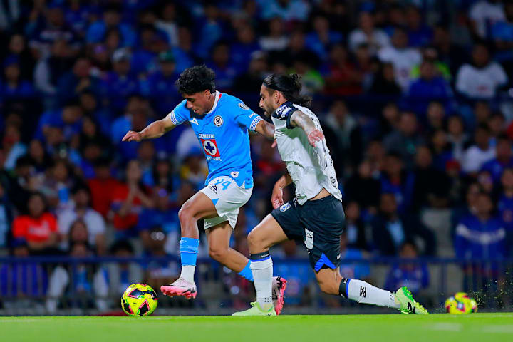 Amaury Morales, Francisco Venegas