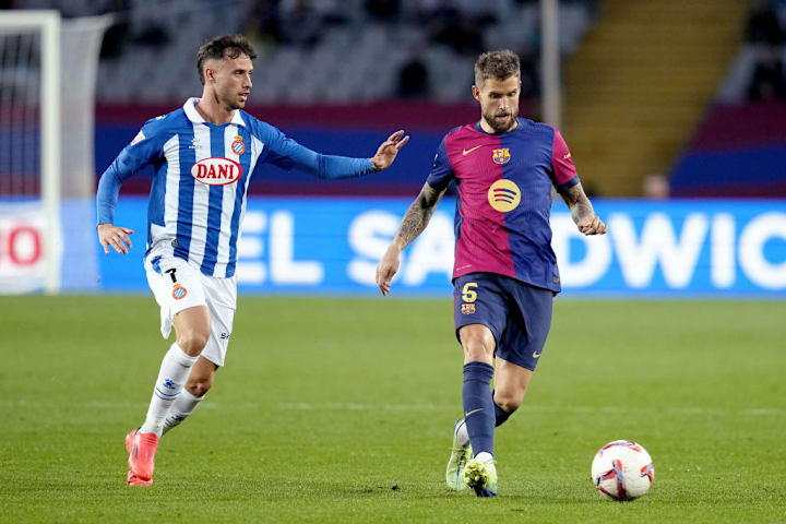 Inigo Martinez, Javi Puado