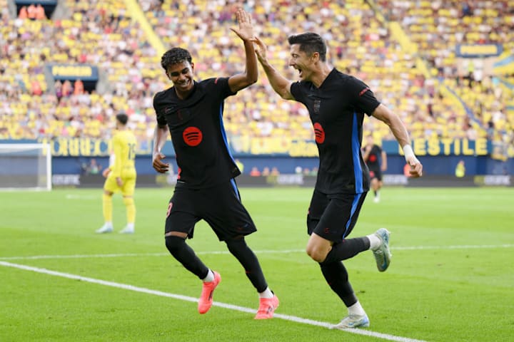 Robert Lewandowski, Lamine Yamal