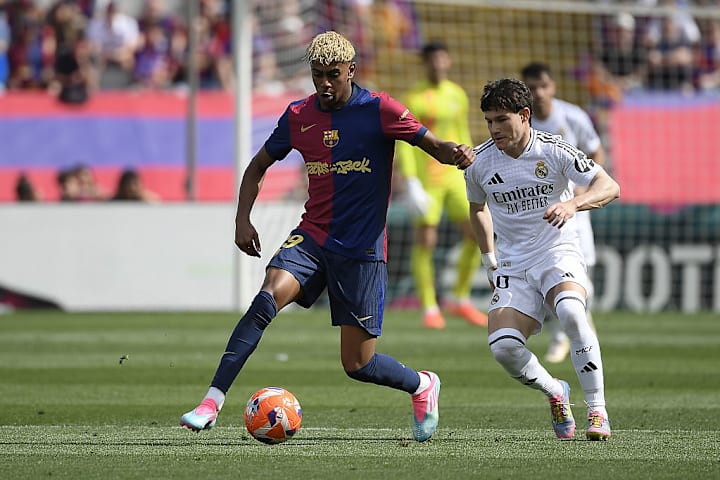 Barcelona v Real Madrid - La Liga
