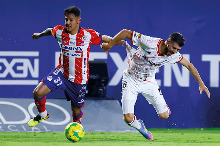 Joao Dias, Eduardo Aguila