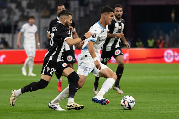 FBL-FRA-LIGUE1-MARSEILLE-ANGERS