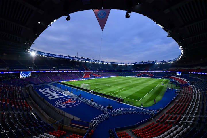 Paris Saint-Germain v Stade Brestois 29 - UEFA Champions League 2024/25 League Knockout Play-off Second Leg