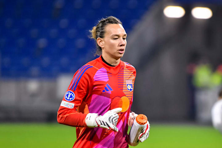 Christiane Endler