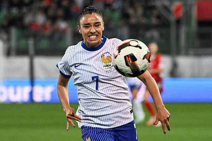 FBL-EUR-WOMEN-NATIONS-SUI-FRA