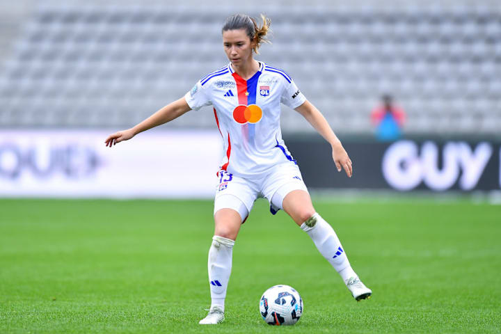 Damaris Egurrola