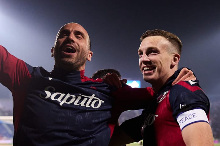 Lewis Ferguson, Lorenzo De Silvestri