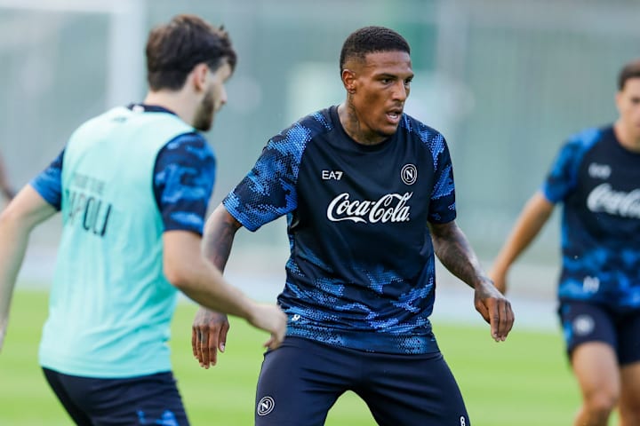 Napoli's Italian midfielder Michael Folorunsho during SSC...
