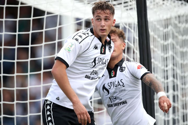 Spezia Calcio v Carrarese Calcio - Serie B