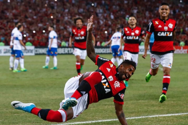 Rodinei Flamengo Libertadores UNiversidad Catolica Futebol