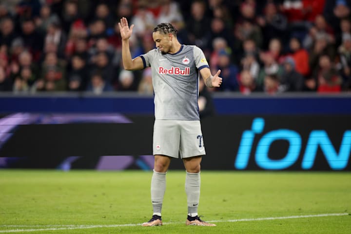 Noah Okafor Red Bull Salzburg Escalação Futebol Europa League