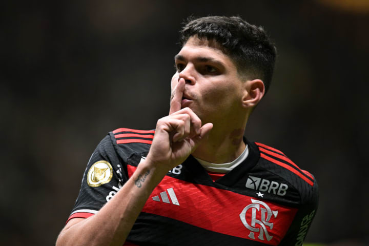 Ayrton Lucas