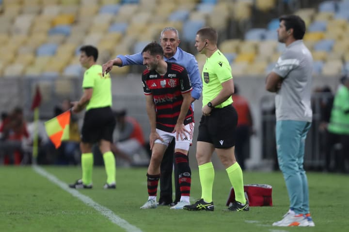 Adenor Tite, Matias Viña