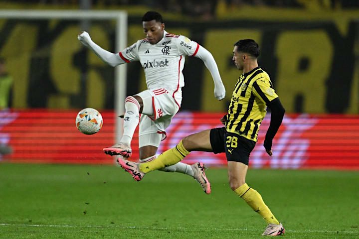FBL-LIBERTADORES-PENAROL-FLAMENGO