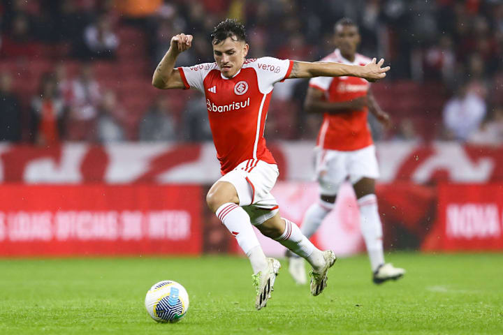 Internacional v Vitór - Brasileirao 2024