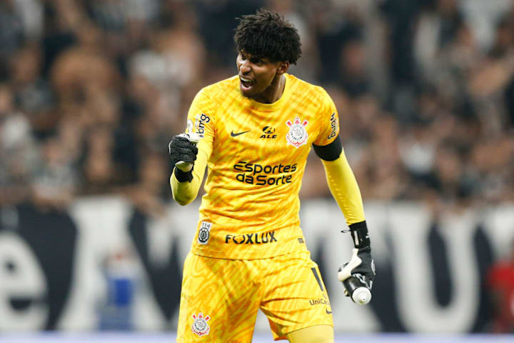Hugo Souza