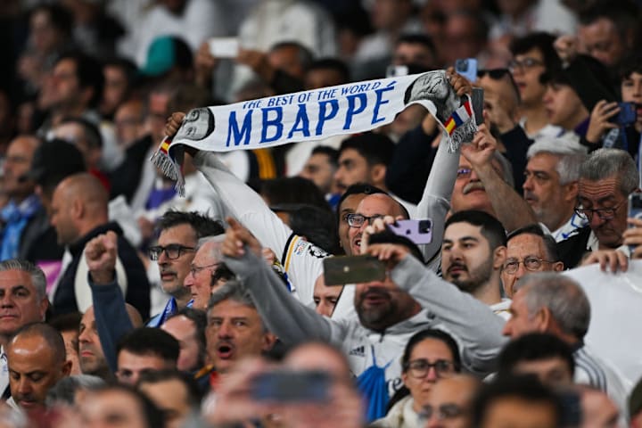 Torcida do Real Madrid no Bernabéu