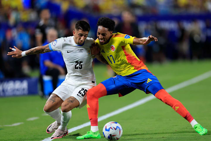 Cristian Olivera, Johan Mojica
