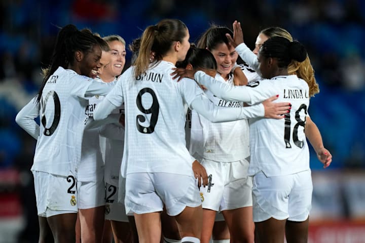 Maria Mendez, Signe Bruun, Linda Caicedo