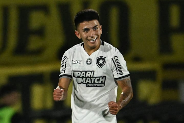 FBL-LIBERTADORES-PEÑAROL-BOTAFOGO