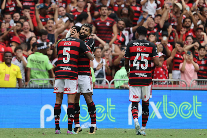 Gabriel Barbosa, Erick Pulgar