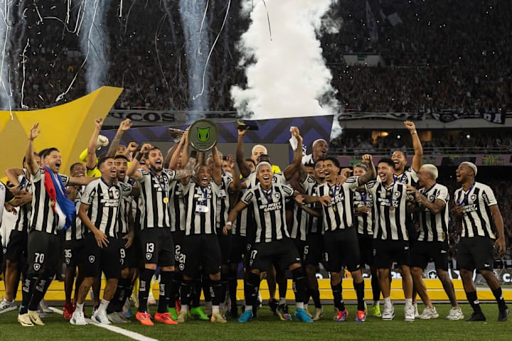 Botafogo v Sao Paulo - Brasileirao 2024