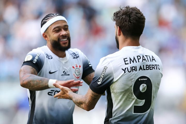 Yuri Alberto, Memphis Depay