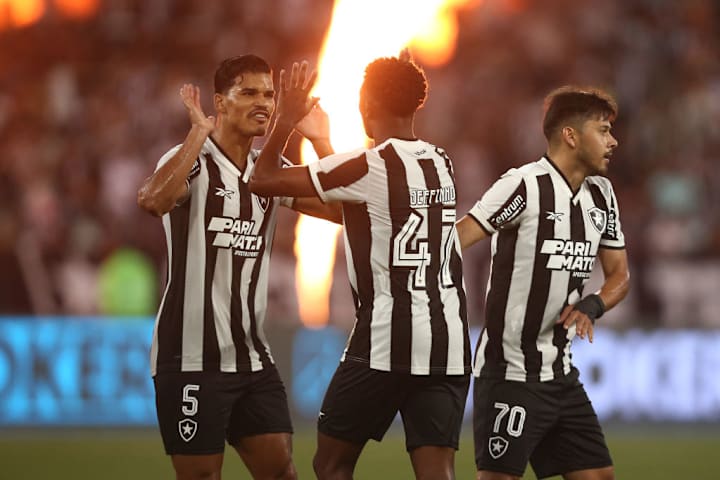 Jeffinho, Danilo Barbosa