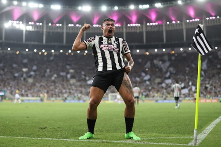 Tiquinho Soares