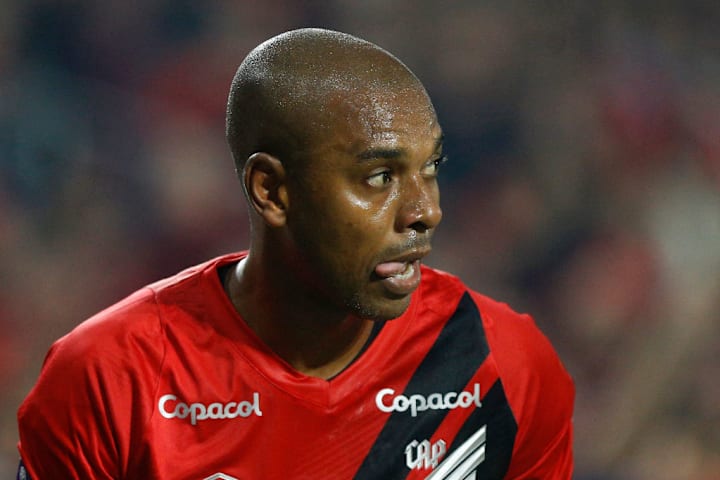 FBL-SUDAMERICANA-PARANAENSE-BELGRANO