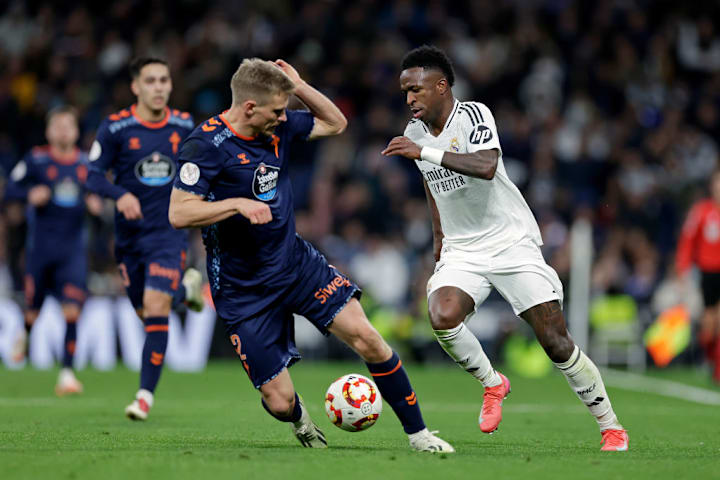Carl Starfelt, Vinicius Junior