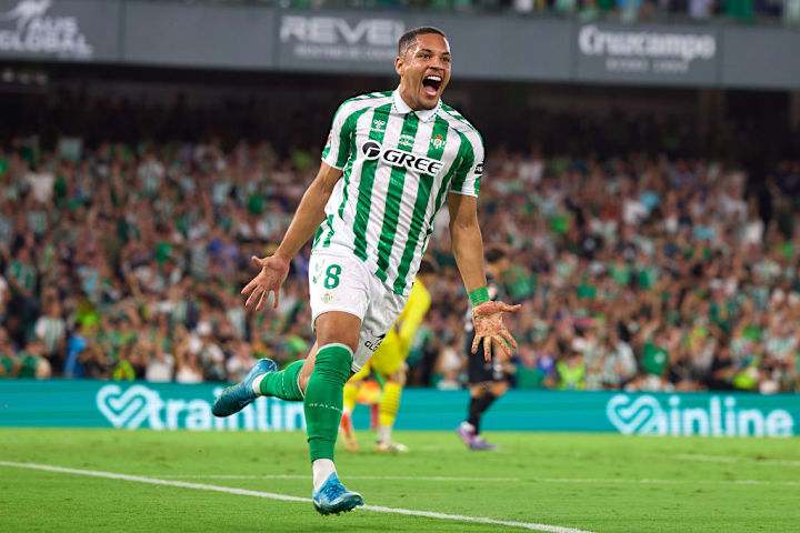 Vitor Roque