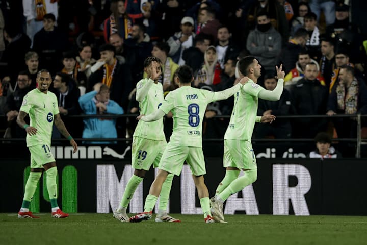 Valencia CF v FC Barcelona - Copa del Rey