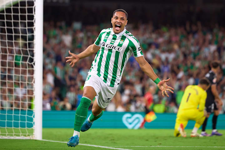 Vitor Roque