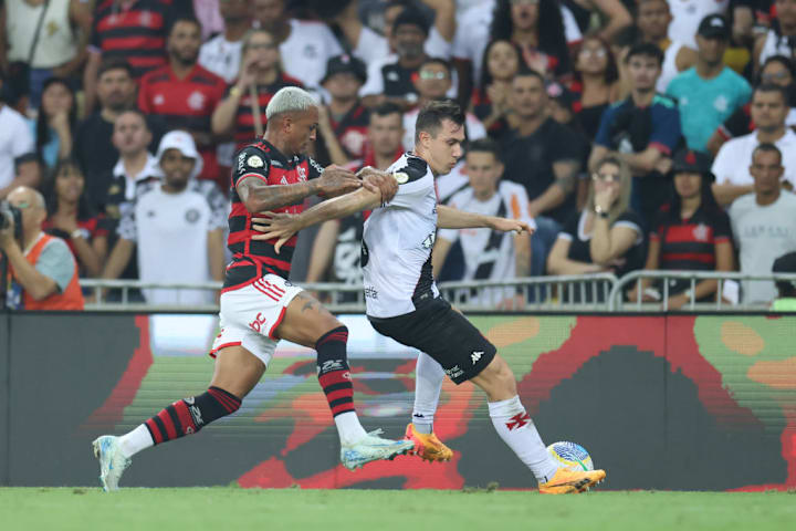 Wesley, Lucas Piton