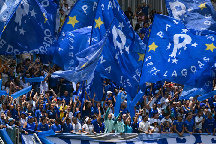 Cruzeiro Unveils Gabriel Barbosa As New Player
