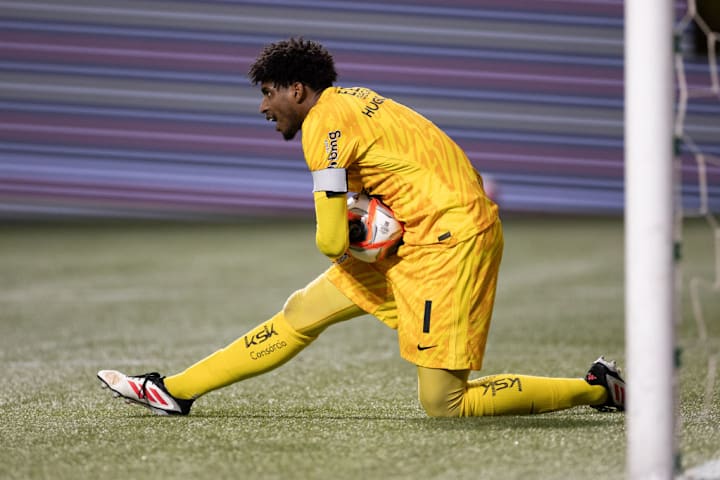 Hugo Souza