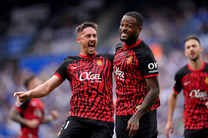 Cyle Larin, Antonio Raillo