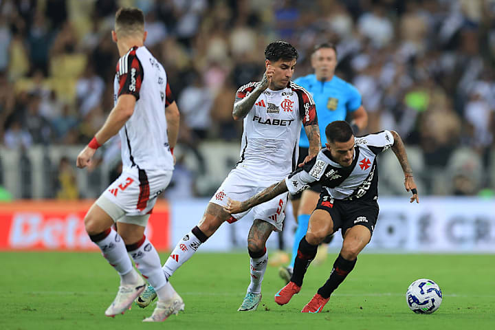 Philippe Coutinho, Erick Pulgar