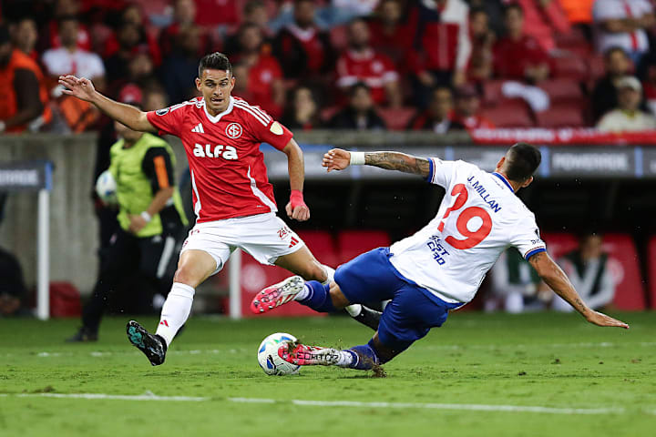 Rafael Borre, Julian Millan