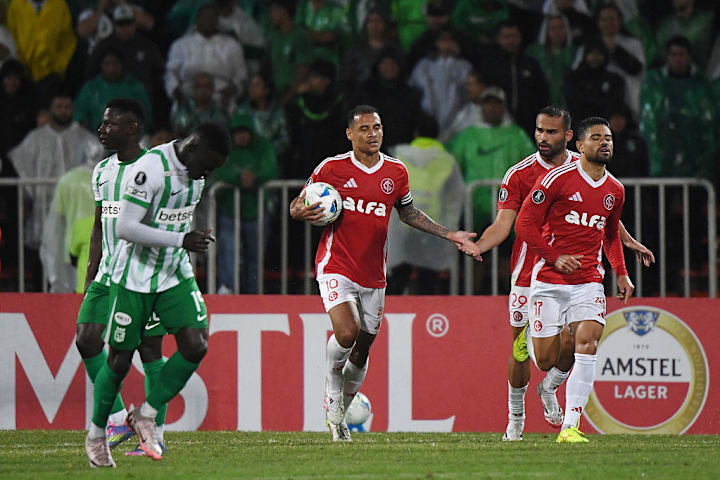 FBL-LIBERTADORES-ATLNACIONAL-INTER