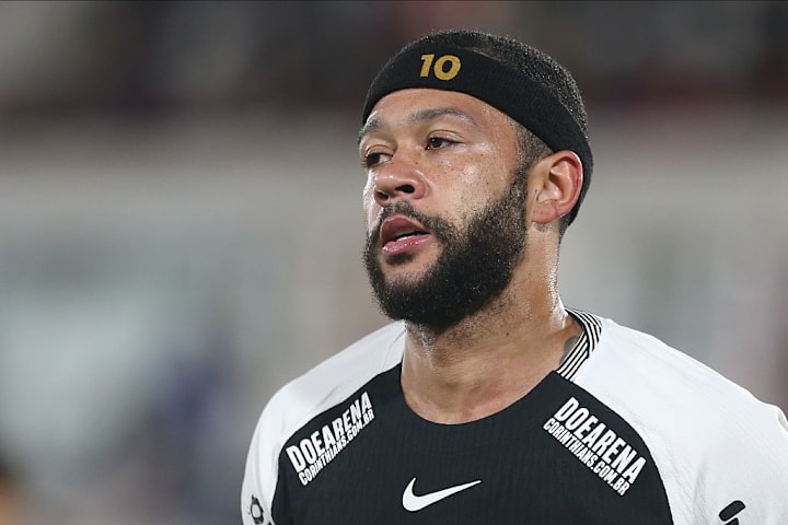 Memphis Depay of Corinthians