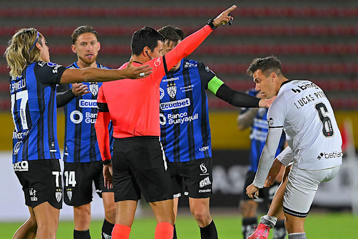 FBL-SUDAMERICANA-DELVALLE-VASCO
