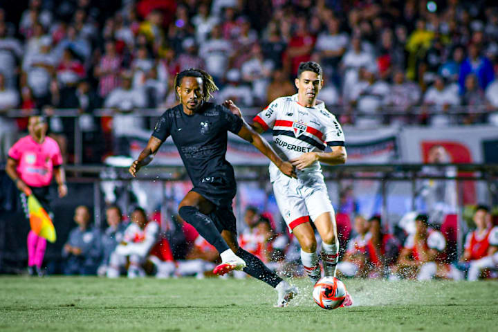 André Carrillo, Oscar