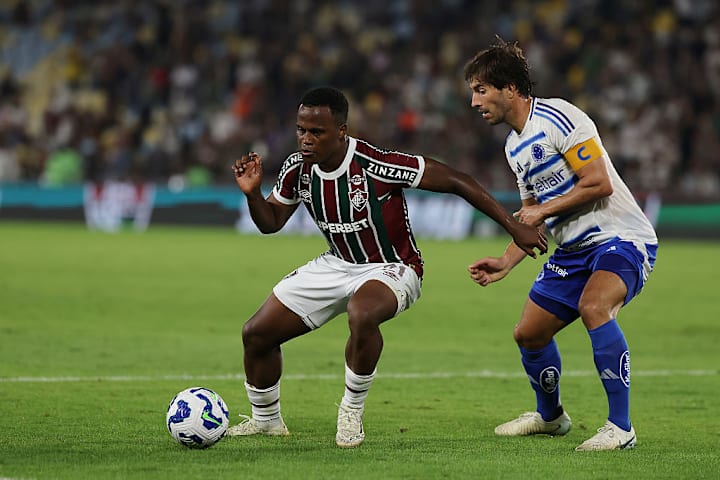Lucas Silva, Jhon Arias